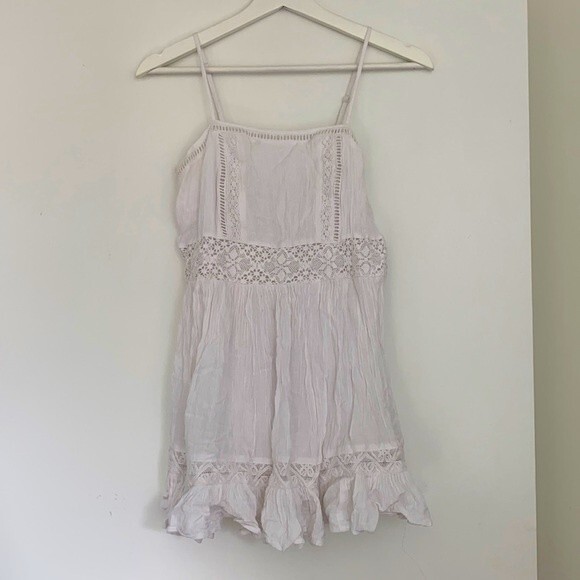 Skylar + Madison Dress White Boutique Brand Eyelet Crepe Mini Small Boho Ruffle - Picture 1 of 7